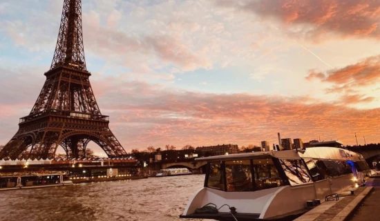 Festive New Year’s Eve Cruise on the Seine - Dancing & Champagne