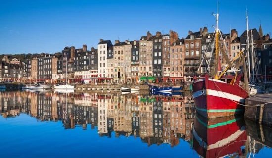 Excursion to the Côte Fleurie: Honfleur, Deauville, and Trouville
