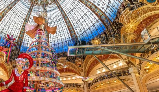 Guided and Private Tour: Luxury in Paris Galeries Lafayette, Place Vendôme & More
