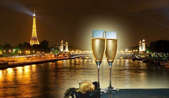 New Year's Eve dinner cruise in Paris