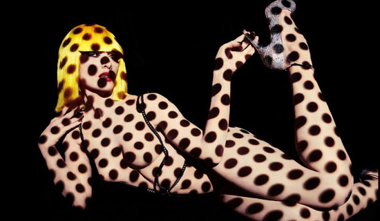 The Crazy Horse Paris champagne Show