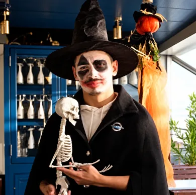 Croisière Halloween costumée sur la Seine à Paris