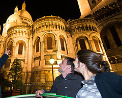 Private tour of Paris 2h by minibus