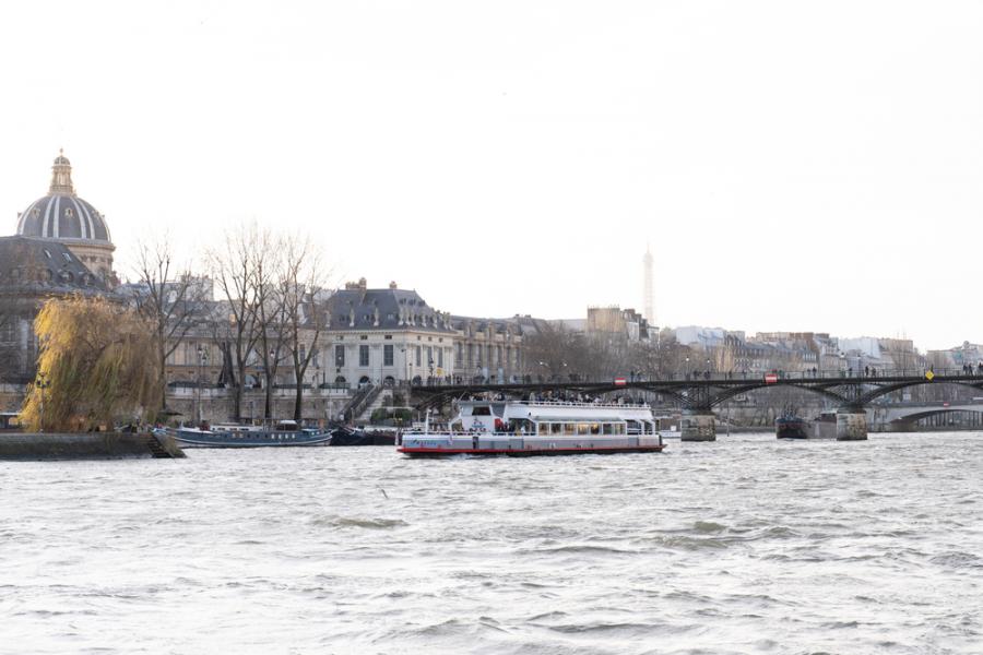 Live Commented cruise on the Seine in Paris - 11 euros | France Tourisme