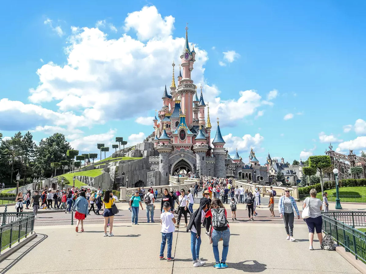Disneyland paris - 1 day Tour