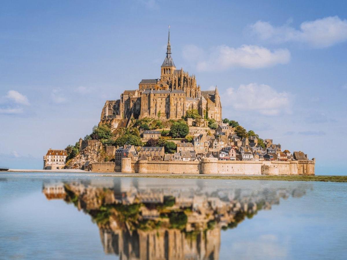 mont saint michel bay tour