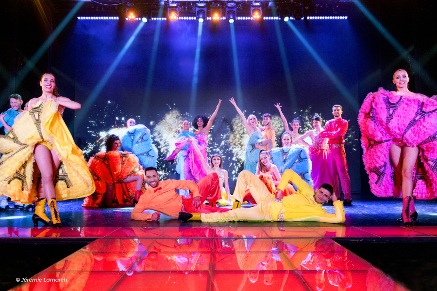 le paradis latin dress code dinner show Paradis Latin Tickets