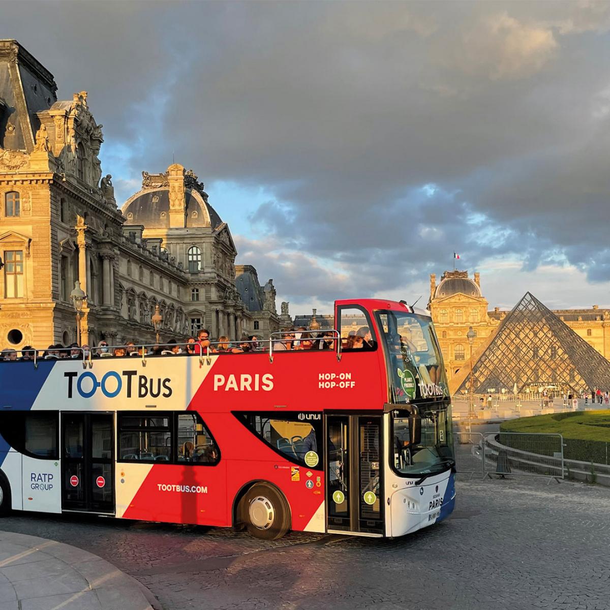 paris double decker bus tour