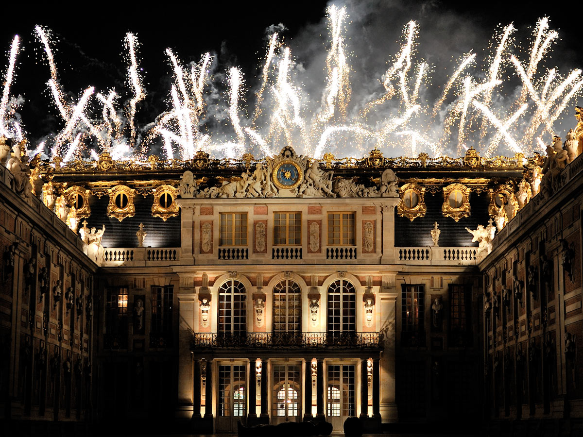 versailles night tour